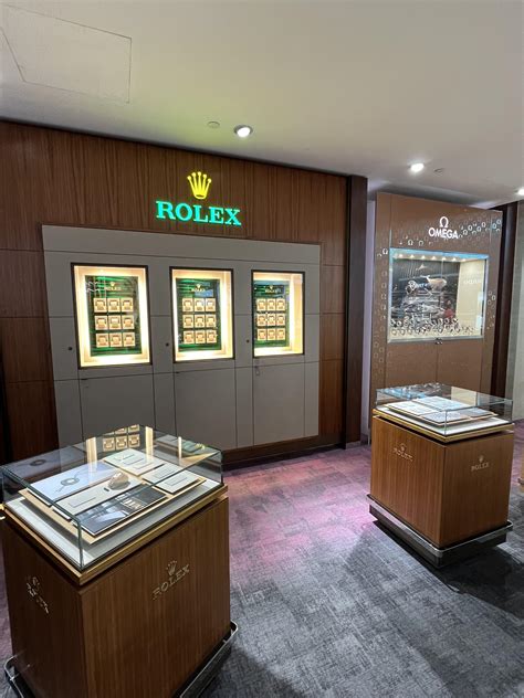 buying a rolex in dubai airport|rolex official dealers in dubai.